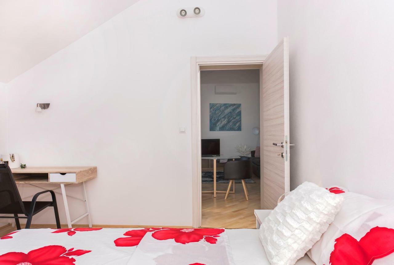 Apartman Kurika Šibenik Exterior foto